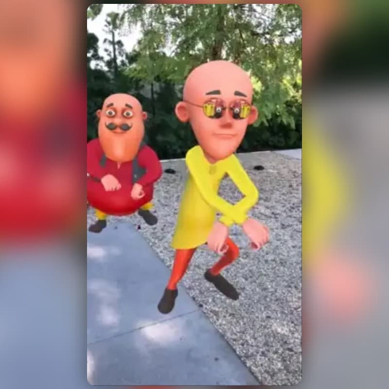 موتو وباتلو يرقصان