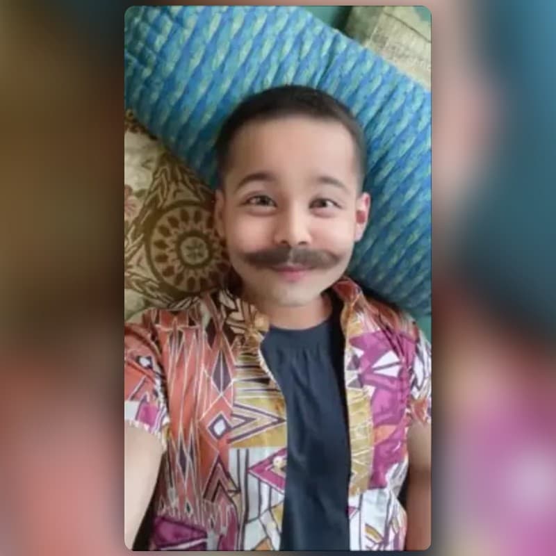 شوارب مضحكة